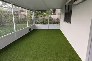 6071 SW 33rd St, Miramar, FL 33023 - Photo 17