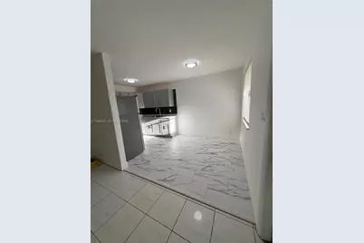 6071 SW 33rd St #4, Miramar, FL 33023 - Photo 5