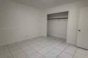 6071 SW 33rd St, Miramar, FL 33023 - Photo 15