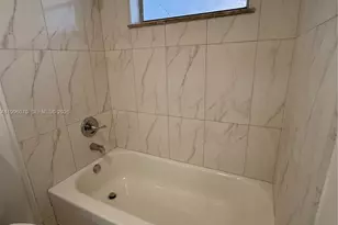 6071 SW 33rd St, Miramar, FL 33023 - Photo 11