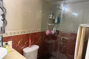 9085 Grand Canal Dr, Miami, FL 33174 - Photo 5