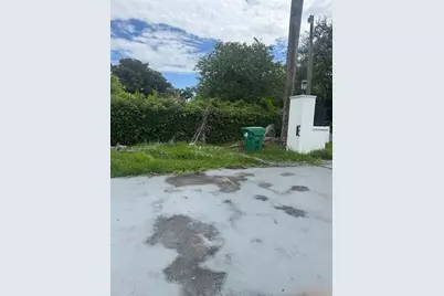 290 NW 125th Ave, Miami, FL 33182 - Photo 23