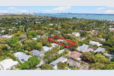 985 NE 84th St, Miami, FL 33138 - Photo 31