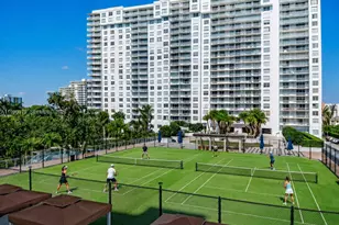 2851 NE 183rd St, Aventura, FL 33160 - Photo 29