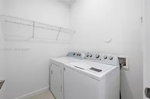 2345 NW 131st Cir, Miami, FL 33167 - Photo 21