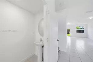 2345 NW 131st Cir, Miami, FL 33167 - Photo 5