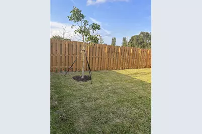 2345 NW 131st Cir #2345, Miami, FL 33167 - Photo 23