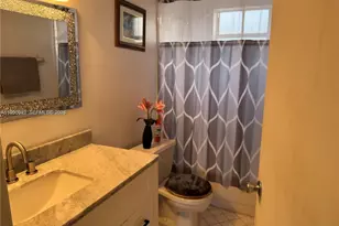 8664 SW 3rd St, Pembroke Pines, FL 33025 - Photo 17