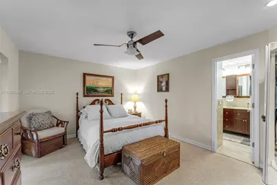 11018 SW 147th Pl, Miami, FL 33196 - Photo 13