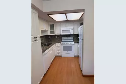 9140 SW 123rd Ct #309, Miami, FL 33186 - Photo 7