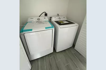 213 NW 12th St, Pompano Beach, FL 33060 - Photo 13