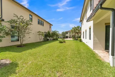 9150 Parkland Bay Dr, Parkland, FL 33076 - Photo 67