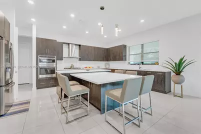 9150 Parkland Bay Dr, Parkland, FL 33076 - Photo 5