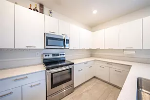 12448 NW 23rd Ct, Miami, FL 33167 - Photo 17