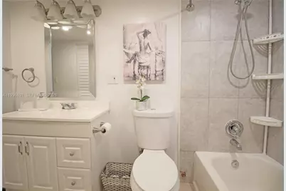 6020 NW 64th Ave #108, Tamarac, FL 33319 - Photo 9