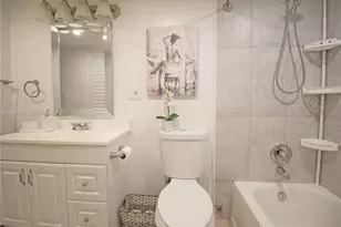 6020 NW 64th Ave, Tamarac, FL 33319 - Photo 9