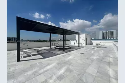 10 SW South River Dr #1608, Miami, FL 33130 - Photo 19
