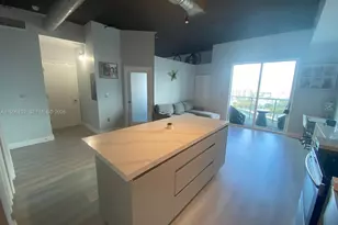 10 SW South River Dr, Miami, FL 33130 - Photo 5