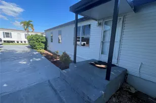 19800 SW 180th Ave, Miami, FL 33187 - Photo 3