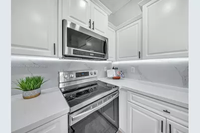 20673 NE 10th Path, Miami, FL 33179 - Photo 17