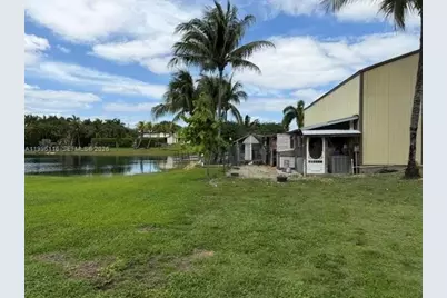 18901 SW 63rd St, Southwest Ranches, FL 33332 - Photo 13