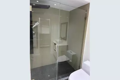 1295 SE 9th Pl #1295, Homestead, FL 33035 - Photo 23