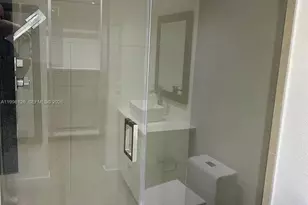 1295 SE 9th Pl, Homestead, FL 33035 - Photo 23