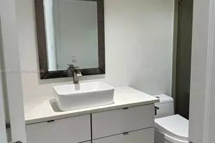 1295 SE 9th Pl, Homestead, FL 33035 - Photo 9