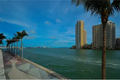 325 S Biscayne Blvd #2320, Miami, FL 33131 - Photo 15