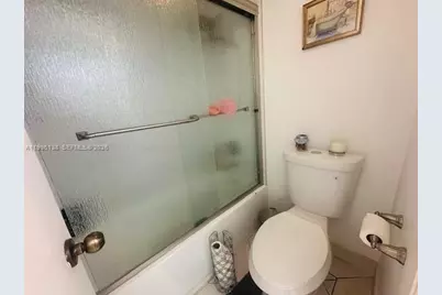 17878 N Bay Rd #307, Sunny Isles Beach, FL 33160 - Photo 23