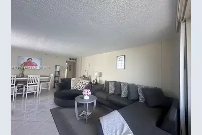 17878 N Bay Rd #307, Sunny Isles Beach, FL 33160 - Photo 7