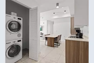 239 SW 9th St #1403, Miami, FL 33130 - Photo 13