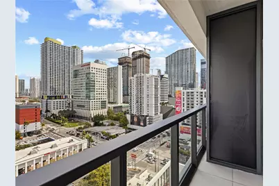 239 SW 9th St #1403, Miami, FL 33130 - Photo 5