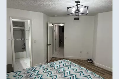 9403 Fontainebleau Blvd #211-21, Miami, FL 33172 - Photo 15