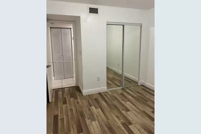 9403 Fontainebleau Blvd #211-21, Miami, FL 33172 - Photo 13