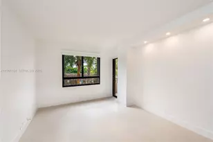 151 Crandon Blvd, Key Biscayne, FL 33149 - Photo 11