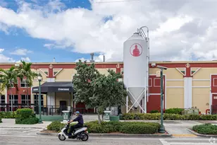 433 NW 40th Ct, Oakland Park, FL 33309 - Photo 15