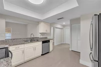 8400 NW 25th St, Sunrise, FL 33322 - Photo 11