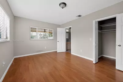 1104 SW 12th St, Boca Raton, FL 33486 - Photo 13