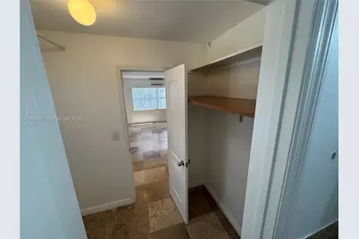 901 SE 2nd Ct #4, Fort Lauderdale, FL 33301 - Photo 9