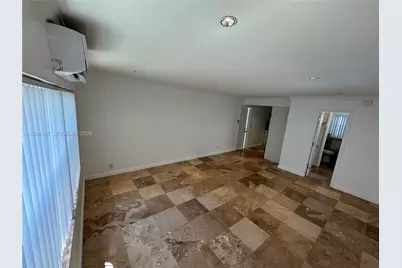 901 SE 2nd Ct #4, Fort Lauderdale, FL 33301 - Photo 7