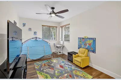 9375 NW 18th Ct, Plantation, FL 33322 - Photo 27