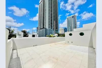 504 SW 4th Ave, Fort Lauderdale, FL 33315 - Photo 37