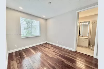 504 SW 4th Ave, Fort Lauderdale, FL 33315 - Photo 31