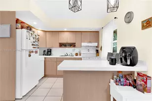 6133 SW 62nd Terrace, South Miami, FL 33143 - Photo 11