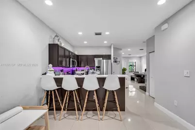 3446 W 90th St, Hialeah, FL 33018 - Photo 9