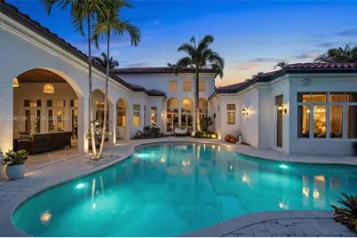 678 Hermitage Cir, Palm Beach Gardens, FL 33410 - Photo 5