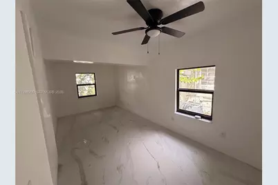 1261 NW 45th St, Miami, FL 33142 - Photo 25