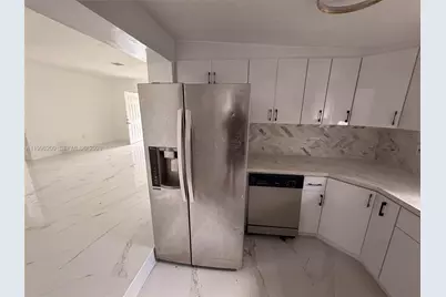 1261 NW 45th St, Miami, FL 33142 - Photo 23