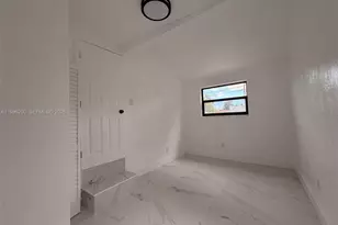 1261 NW 45th St, Miami, FL 33142 - Photo 9